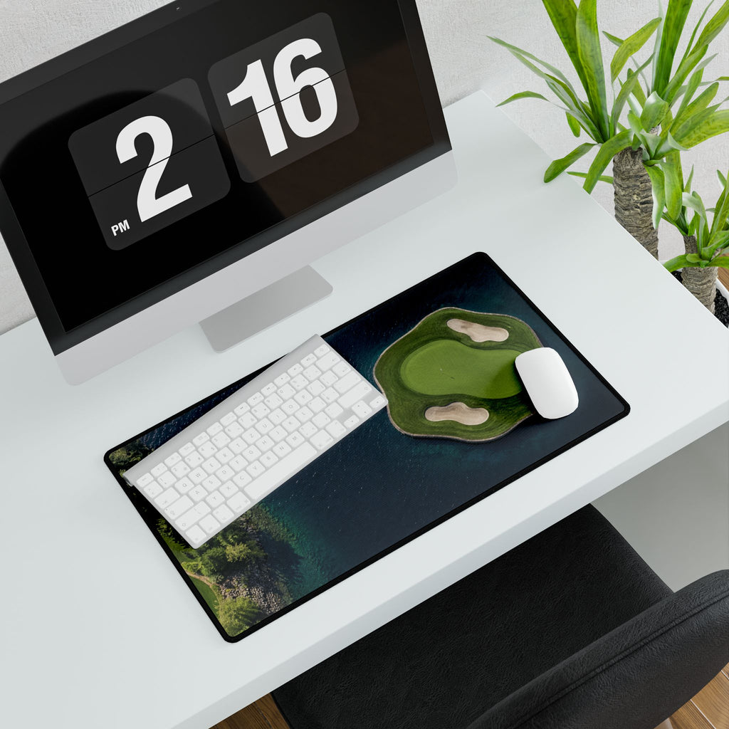 Island Green Golf Mouse Pad