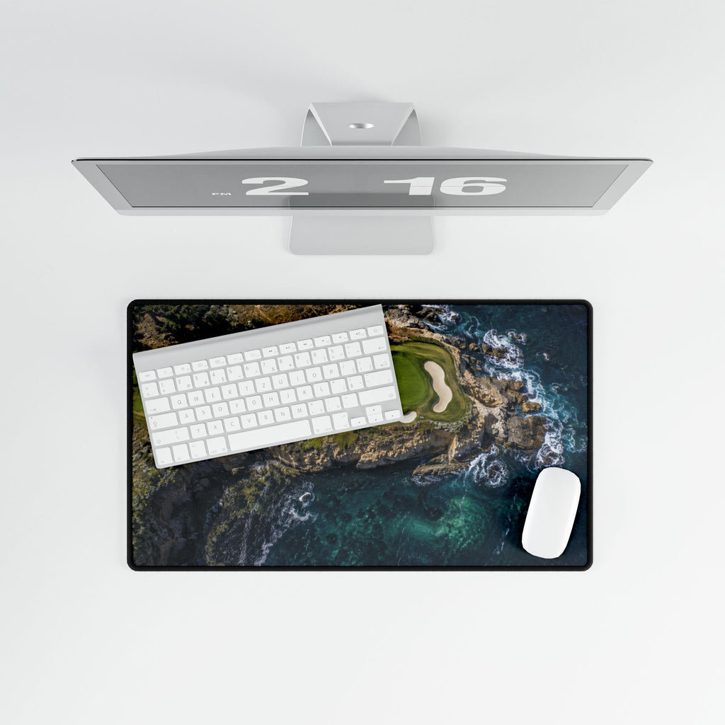 Ocean Cliff Green Golf Mouse Pad